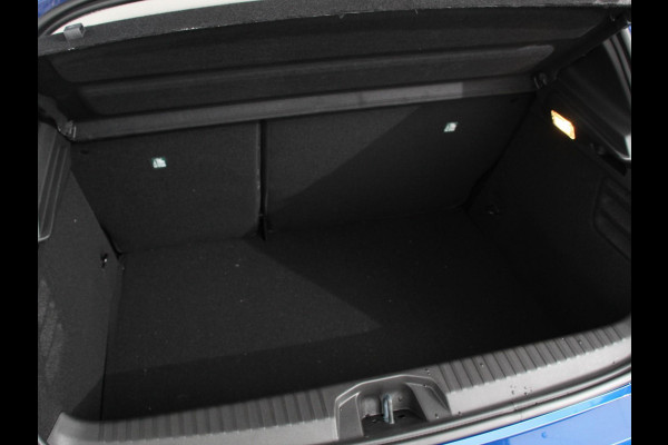 Mitsubishi Colt 1.6 HEV Automaat Intense | Navigatie | Apple Carplay/Android Auto | Camera | Climate Control | Cruise Control | Lichtmetalen velgen | Extra Getint Glas | Digitale Cockpit