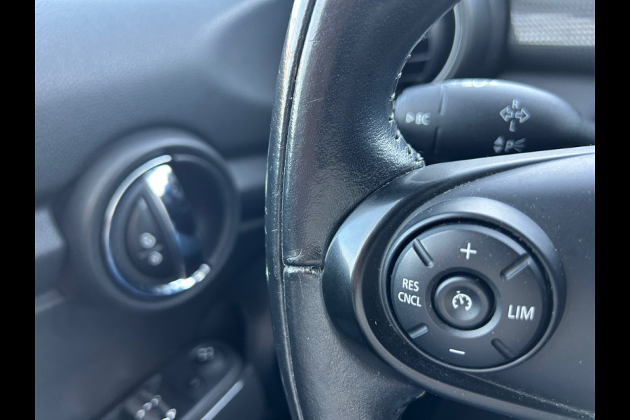 MINI Mini 1.5 Cooper Serious Business NAVI LED 1e EIG RIJKLAARPRIJS