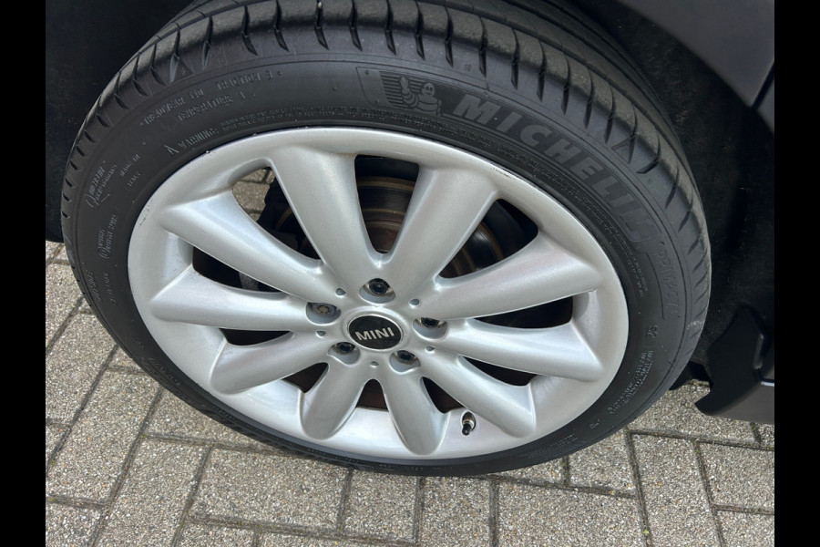 MINI Mini 1.5 Cooper Serious Business NAVI LED 1e EIG RIJKLAARPRIJS