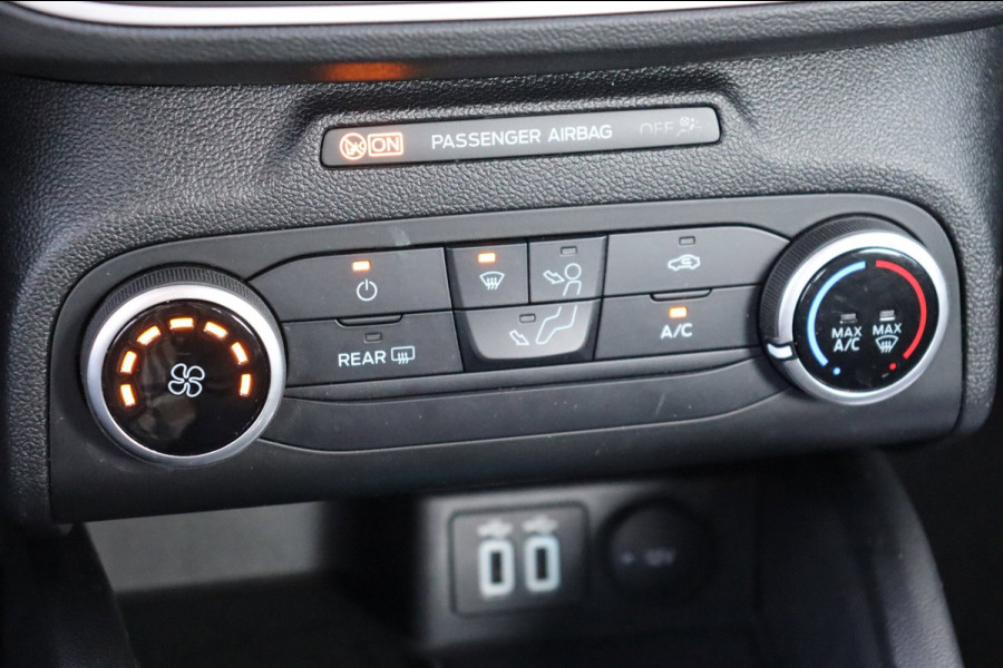 Ford Focus 1.0 EcoBoost Hybrid Trend Edition Business org.NL a.camera