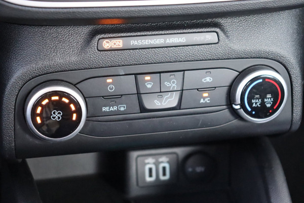 Ford Focus 1.0 EcoBoost Hybrid Trend Edition Business org.NL a.camera