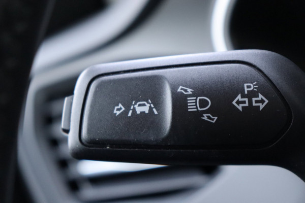 Ford Focus 1.0 EcoBoost Hybrid Trend Edition Business org.NL a.camera