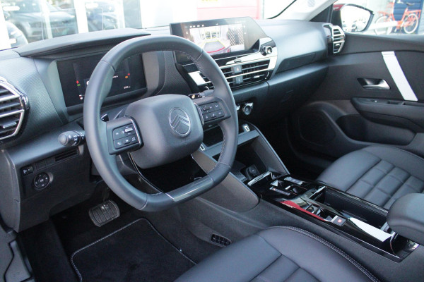 Citroën C4 C4 1.2 HYbrid 145PK MAX | HEAD UP DISPLAY | CAMERA VOOR + ACHTER | NAVIGATIE | DRAADLOZE TELEFOONLADER | FULL LED KOPLAMPEN | DRAADLOZE APPLE CARPLAY/ANDROID AUTO | 18" LICHTMETALEN VELGEN | ADAPTIVE CRUISE CONTROL | CLIMATE CONTROL | LEDEREN BEKLEDING | DAB+ RADIO | KEYLESS ENTRY/START |