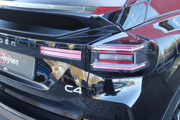Citroën C4 C4 1.2 HYbrid 145PK MAX | HEAD UP DISPLAY | CAMERA VOOR + ACHTER | NAVIGATIE | DRAADLOZE TELEFOONLADER | FULL LED KOPLAMPEN | DRAADLOZE APPLE CARPLAY/ANDROID AUTO | 18" LICHTMETALEN VELGEN | ADAPTIVE CRUISE CONTROL | CLIMATE CONTROL | LEDEREN BEKLEDING | DAB+ RADIO | KEYLESS ENTRY/START |
