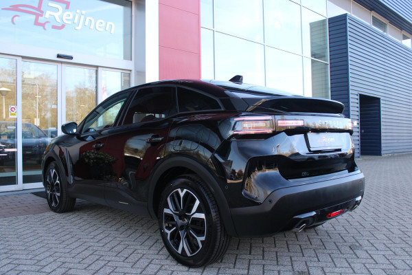 Citroën C4 C4 1.2 HYbrid 145PK MAX | HEAD UP DISPLAY | CAMERA VOOR + ACHTER | NAVIGATIE | DRAADLOZE TELEFOONLADER | FULL LED KOPLAMPEN | DRAADLOZE APPLE CARPLAY/ANDROID AUTO | 18" LICHTMETALEN VELGEN | ADAPTIVE CRUISE CONTROL | CLIMATE CONTROL | LEDEREN BEKLEDING | DAB+ RADIO | KEYLESS ENTRY/START |