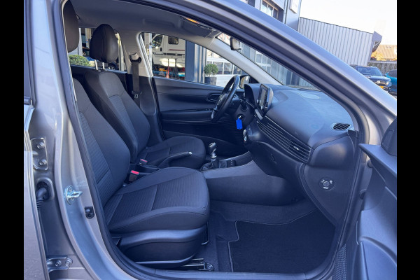 Hyundai i20 1.0 T-GDI Comfort | Camera | Navi By App | Stoel + Stuurverwarming | DAB | Cruise Control
