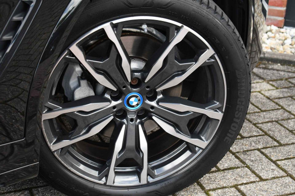 BMW X3 xDrive30e M-Sport Pano Trekh El-zetel HUD 360 H/K Adp-demping