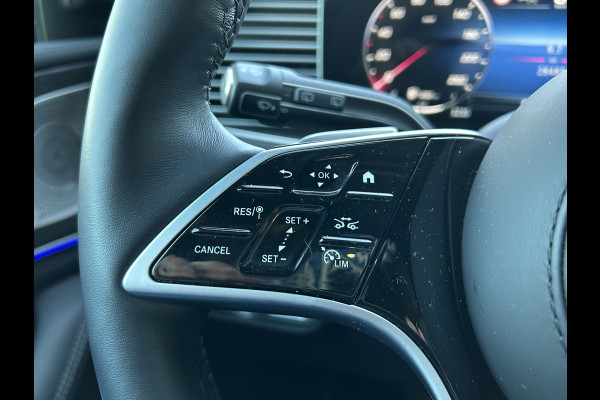 Mercedes-Benz GLE 400e 4Matic AMG // Luchtvering // Trekhaak 3300kg // Head-up // Multi Contour stoelen // Softclose // Alcantara Hemel // 360 Cam