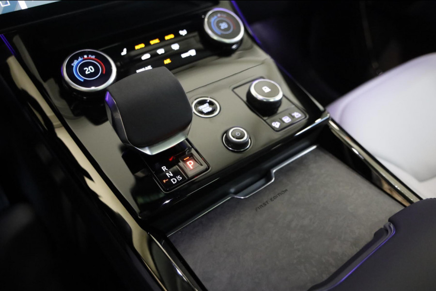 Land Rover Range Rover P510e First Edition |Achteras besturing | massage | hot climate | Panorma Lease/inruil mogelijk