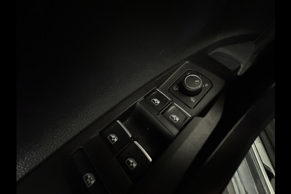 Volkswagen Polo 1.0 TSI R-Line Business Pano|IQ|Keyless|BTW