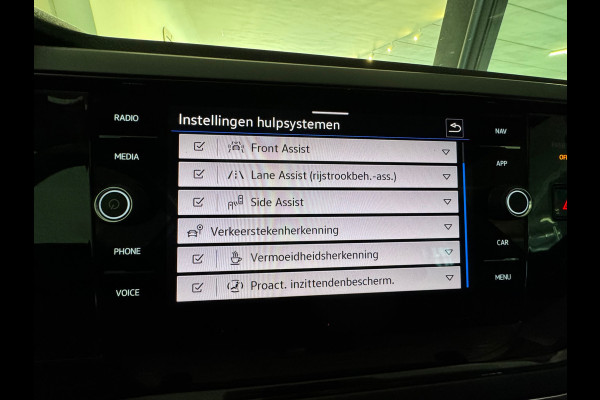 Volkswagen Polo 1.0 TSI R-Line Business Pano|IQ|Keyless|BTW