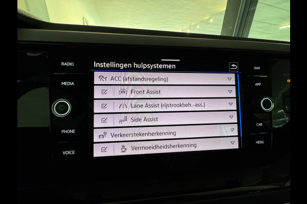 Volkswagen Polo 1.0 TSI R-Line Business Pano|IQ|Keyless|BTW