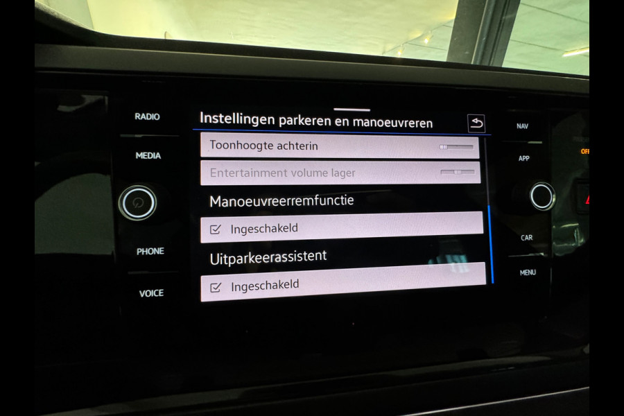 Volkswagen Polo 1.0 TSI R-Line Business Pano|IQ|Keyless|BTW