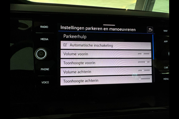 Volkswagen Polo 1.0 TSI R-Line Business Pano|IQ|Keyless|BTW