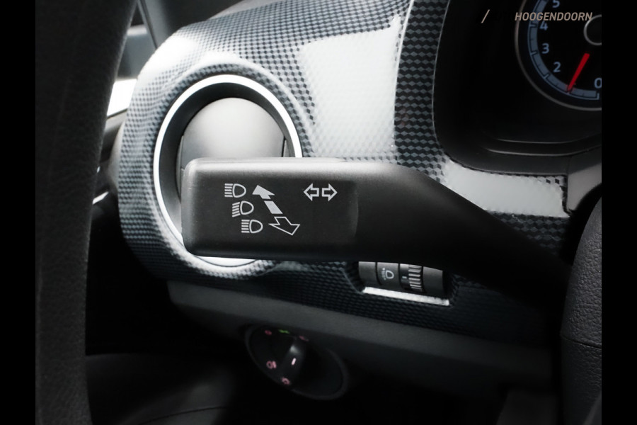 Volkswagen up! 1.0 Move Up! Sport (LANE ASSIST,BLUETOOTH,AIRCO,SPORTSTOELEN,LED DAGRIJVERLICHTING,ELEKTRISCHE RAMEN,TOPCONDITIE)