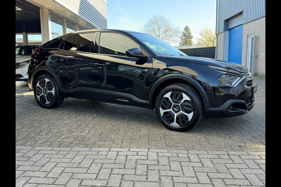 Citroën C4 1.2 PureTech Feel 131Pk Automaat| Airco | Navigatie | Cruise control | Camera | 18".