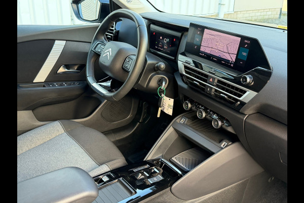 Citroën C4 1.2 PureTech Feel 131Pk Automaat| Airco | Navigatie | Cruise control | Camera | 18".