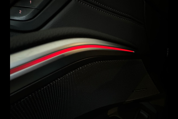 BMW 3 Serie Touring M340i xDrive Pano|Keyle|Laser|Memory|H/K