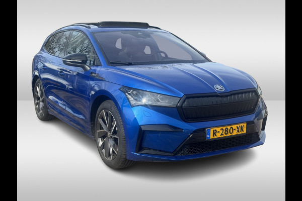 Škoda ENYAQ iV 60 Sportline / NIEUWSTAAT! / SoH 95,5% / Trekhaak /  Panoramadak / Camera / Leder&Alcantara / 20'' / Keyless / Matrix LED / Sfeerverlichting / Stoelverwamring / DAB / ACC