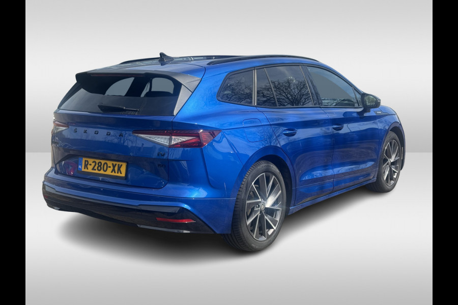 Škoda ENYAQ iV 60 Sportline / NIEUWSTAAT! / SoH 95,5% / Trekhaak /  Panoramadak / Camera / Leder&Alcantara / 20'' / Keyless / Matrix LED / Sfeerverlichting / Stoelverwamring / DAB / ACC