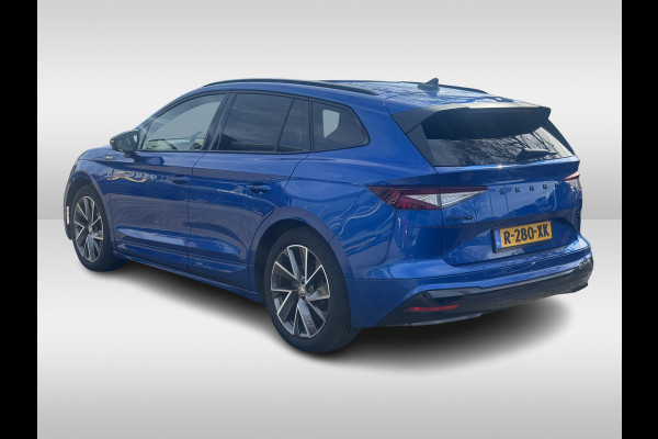 Škoda ENYAQ iV 60 Sportline / NIEUWSTAAT! / SoH 95,5% / Trekhaak /  Panoramadak / Camera / Leder&Alcantara / 20'' / Keyless / Matrix LED / Sfeerverlichting / Stoelverwamring / DAB / ACC