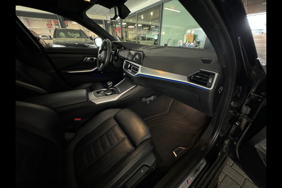 BMW 3-serie 330i High Executive M Sport Pano|HuD|Sfeer|NAP