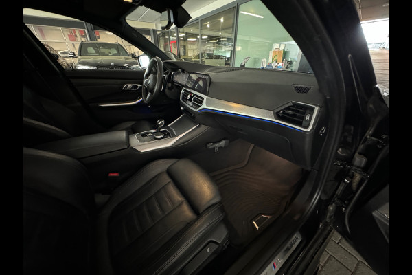 BMW 3-serie 330i High Executive M Sport Pano|HuD|Sfeer|NAP