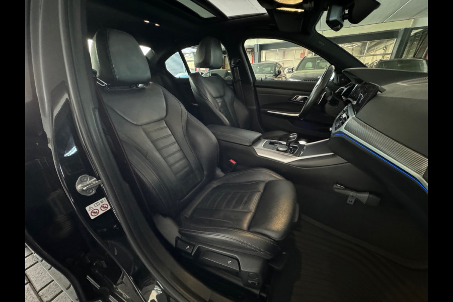 BMW 3-serie 330i High Executive M Sport Pano|HuD|Sfeer|NAP