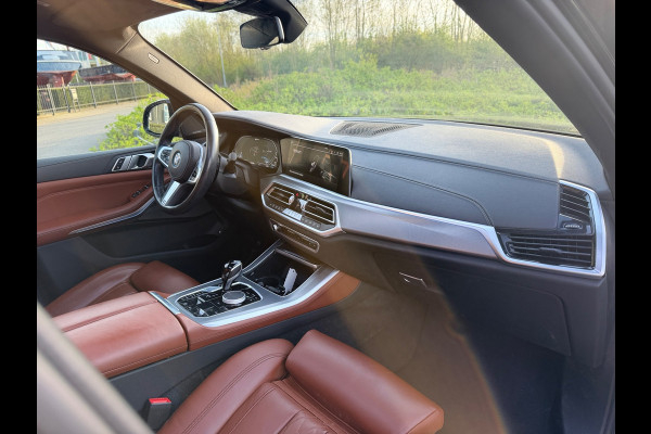 BMW X5 XDrive45e High Executive M-Sport Panoramadak Luchtvering 22"Lm Org-Ned Dealer Auto