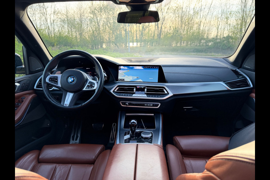 BMW X5 XDrive45e High Executive M-Sport Panoramadak Luchtvering 22"Lm Org-Ned Dealer Auto