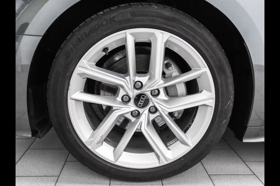 Audi A5 Cabriolet 40 Tfsi S-Tronic (150kW/204pk) ** LED, LEDER, VERW. ST, NEKVERW, 18-inch LMV, ADAPT. CRUISE ** 1e EIG - UNFALLFREI ** ** INFORMEER OOK NAAR ONZE AANTREKKELIJKE FINANCIAL-LEASE TARIEVEN **