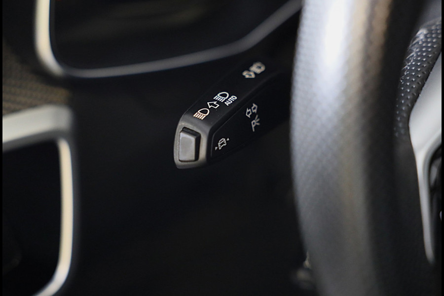 Audi A6 Avant 55 TFSI e Quattro RS6 Look / RS Zetels / Head Up / Carbon / Leder / Memory / B&O / 360 Camera / Open Pano / 22 Inch