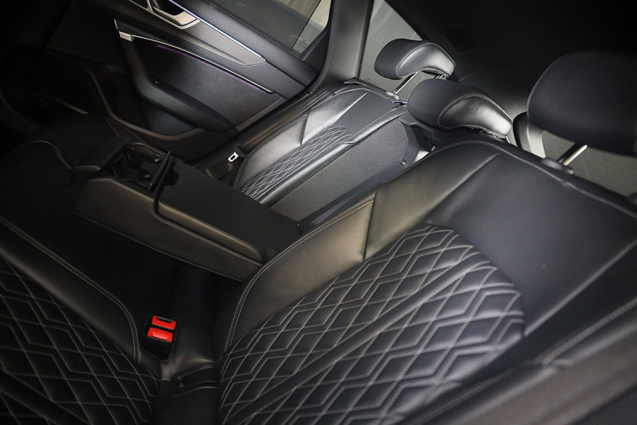 Audi A6 Avant 55 TFSI e Quattro RS6 Look / RS Zetels / Head Up / Carbon / Leder / Memory / B&O / 360 Camera / Open Pano / 22 Inch