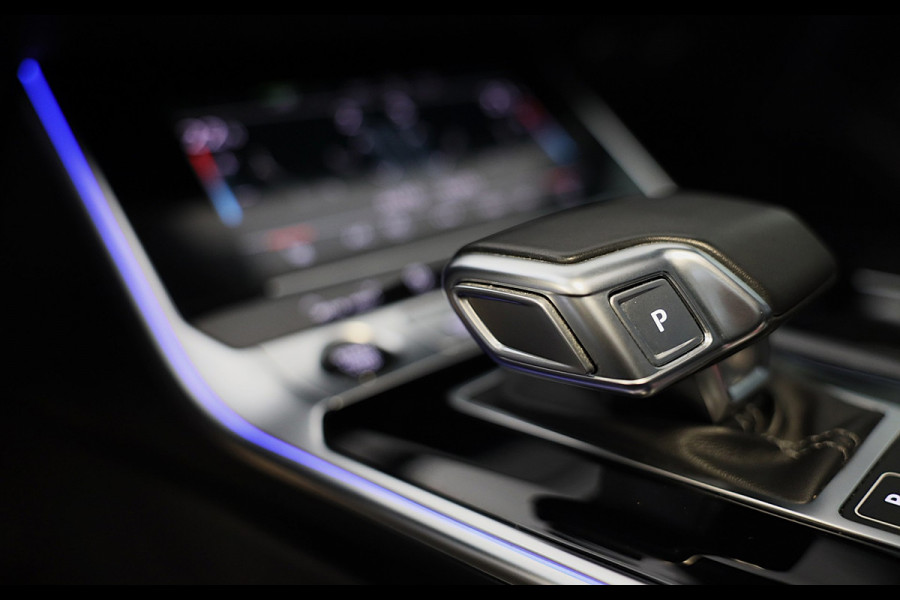 Audi A6 Avant 55 TFSI e Quattro RS6 Look / RS Zetels / Head Up / Carbon / Leder / Memory / B&O / 360 Camera / Open Pano / 22 Inch