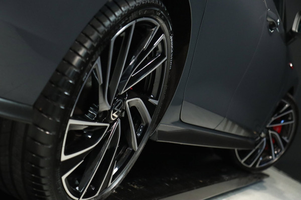 Volkswagen Golf 2.0 TSI GTI Clubsport Nürburgring / PANO / HK / MEMORY / HUD / IQ / ACC / LEDER