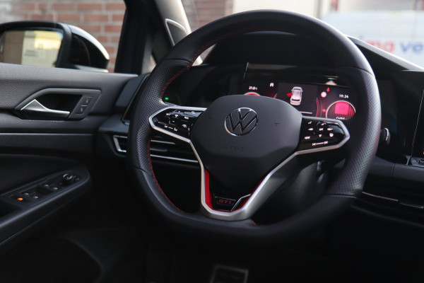 Volkswagen Golf 2.0 TSI GTI Clubsport Nürburgring / PANO / HK / MEMORY / HUD / IQ / ACC / LEDER