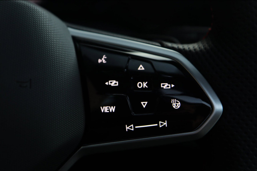 Volkswagen Golf 2.0 TSI GTI Clubsport Nürburgring / PANO / HK / MEMORY / HUD / IQ / ACC / LEDER