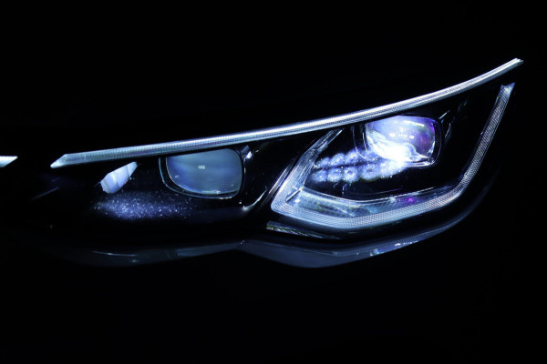 Volkswagen Golf 2.0 TSI GTI Clubsport Nürburgring / PANO / HK / MEMORY / HUD / IQ / ACC / LEDER