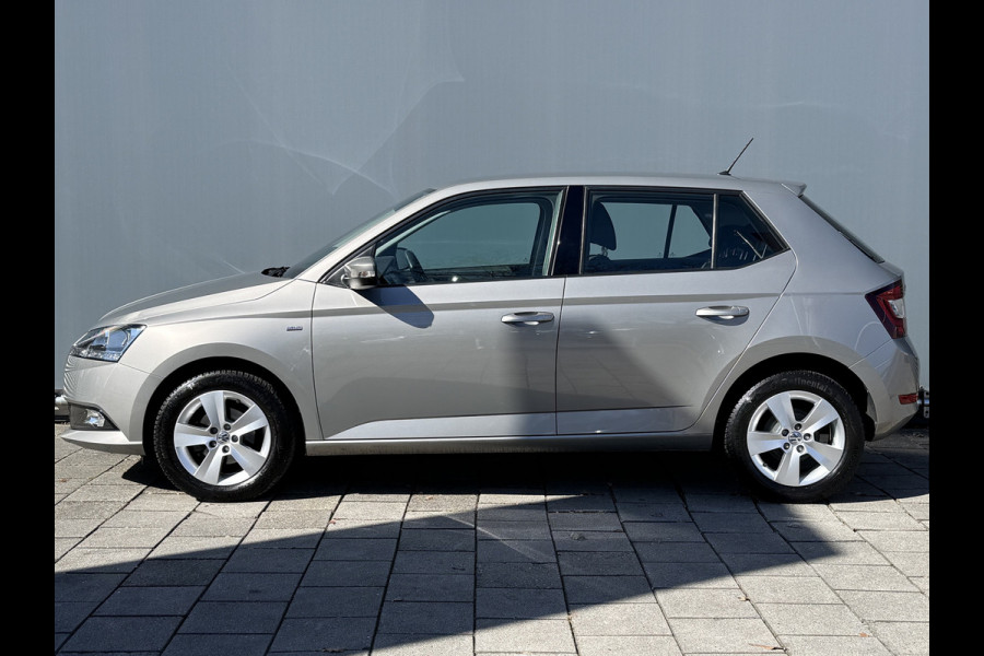 Škoda Fabia BWJ 2019 | 1.0TSI 96PK Clever | TREKHAAK | CLIMA | NAVIGATIE | CRUISE | PDC | LICHTMETAAL | CARPLAY |