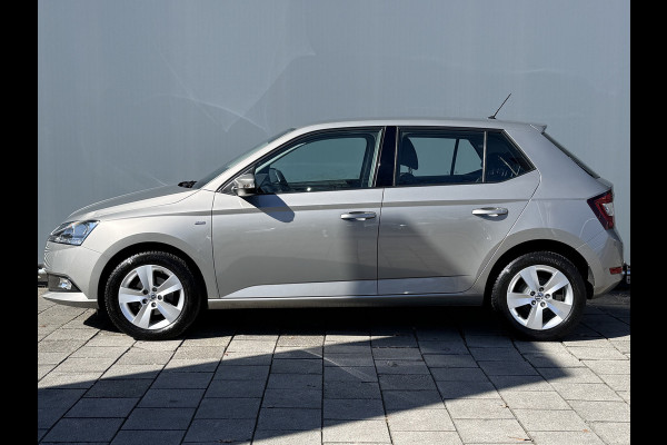 Škoda Fabia BWJ 2019 | 1.0TSI 96PK Clever | TREKHAAK | CLIMA | NAVIGATIE | CRUISE | PDC | LICHTMETAAL | CARPLAY |