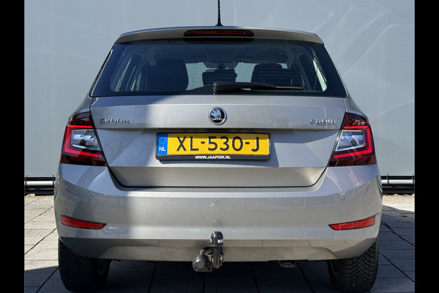 Škoda Fabia BWJ 2019 | 1.0TSI 96PK Clever | TREKHAAK | CLIMA | NAVIGATIE | CRUISE | PDC | LICHTMETAAL | CARPLAY |