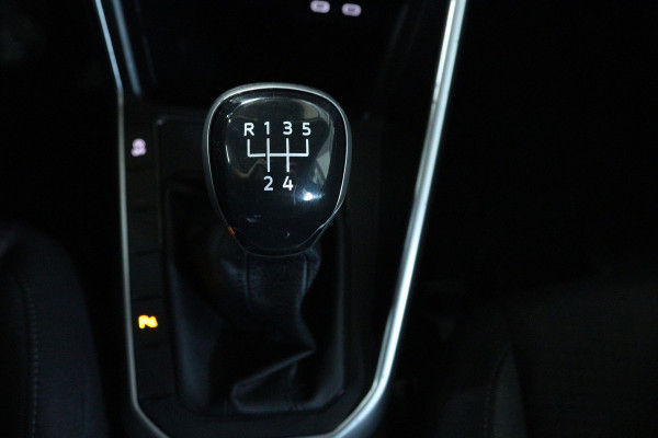 Volkswagen Polo 1.0 TSI Life (DIGITALE COCKPIT, NAVIGATIE, CRUISE ADAPTIEF, PARKEERSENSOREN)