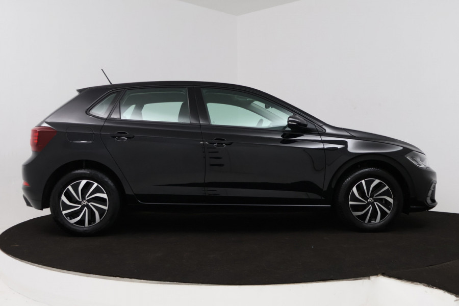 Volkswagen Polo 1.0 TSI Life (DIGITALE COCKPIT, NAVIGATIE, CRUISE ADAPTIEF, PARKEERSENSOREN)