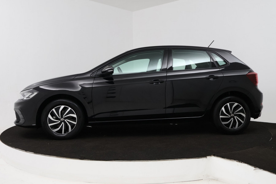 Volkswagen Polo 1.0 TSI Life (PARKEERSENSOREN, DIGITALE COCKPIT, CRUISE ADAPTIEF, CARPLAY)