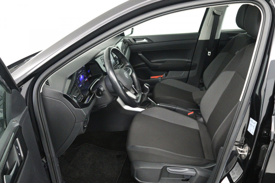 Volkswagen Polo 1.0 TSI Life (PARKEERSENSOREN, DIGITALE COCKPIT, CRUISE ADAPTIEF, CARPLAY)