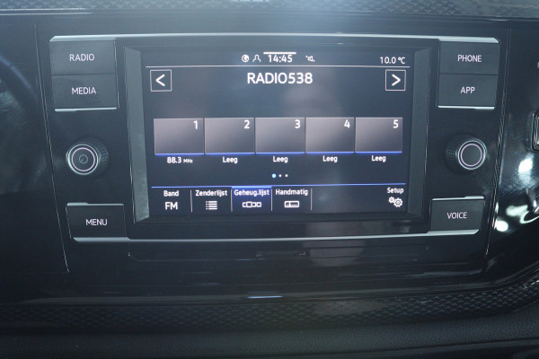 Volkswagen Polo 1.0 TSI Life (PARKEERSENSOREN, DIGITALE COCKPIT, CRUISE ADAPTIEF, CARPLAY)