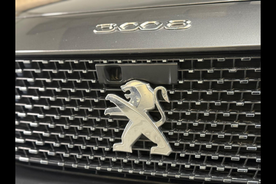 Peugeot 3008 1.6 HYbrid4 300 GT | Pano | Focal | Nachtzicht | Trekhaak | Keyless | CarPlay