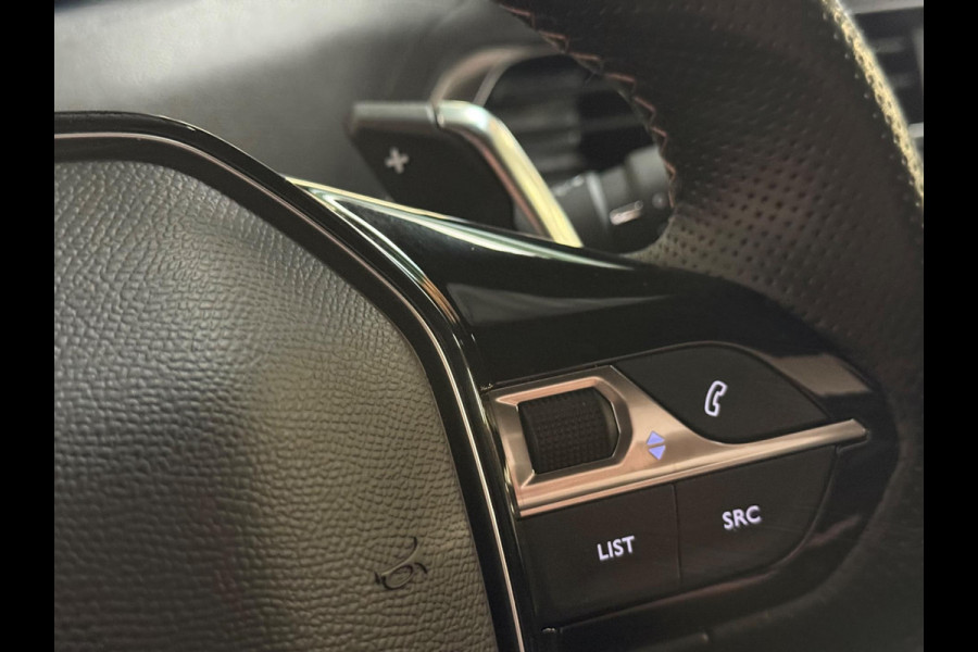 Peugeot 3008 1.6 HYbrid4 300 GT | Pano | Focal | Nachtzicht | Trekhaak | Keyless | CarPlay