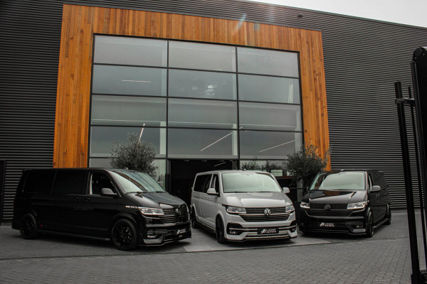 Volkswagen Transporter 2.0 TDI L2H1 150PK NEW LAGE BIJTELLING BULLI / LEDEREN BEKLEDING / DUBBEL CABINE / NAVIGATIE / ACTIVE