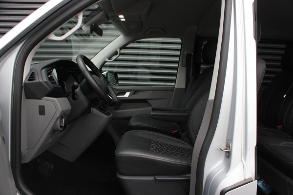 Volkswagen Transporter 2.0 TDI L2H1 150PK NEW LAGE BIJTELLING BULLI / LEDEREN BEKLEDING / DUBBEL CABINE / NAVIGATIE / ACTIVE